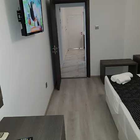 Les Palmiers Petrou Daire Larnaca