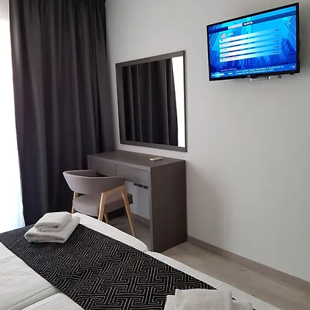 Appartement Les Palmiers Petrou *