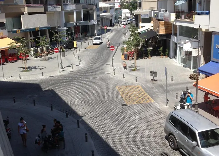 Lejlighed Les Palmiers Petrou *